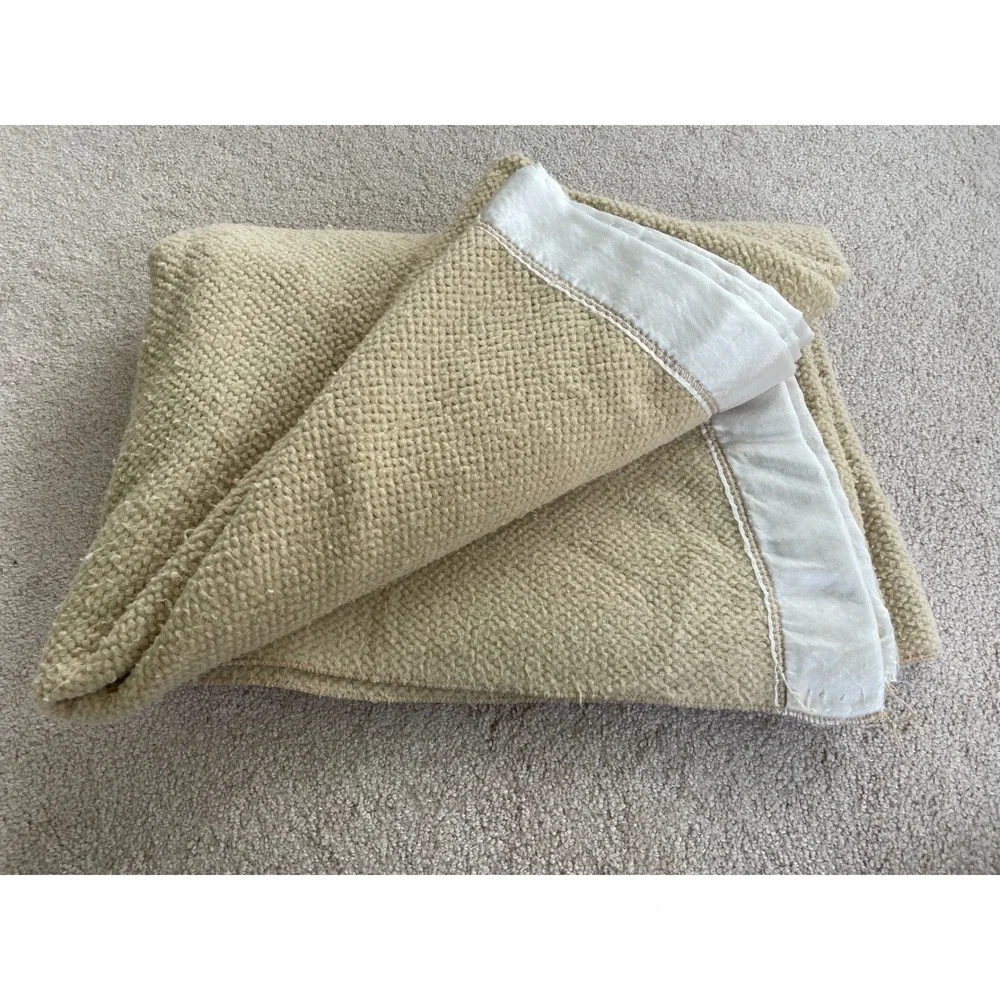 Vintage Beacon Tan Acrylic Waffle Weave Blanket Satin Trim USA Made